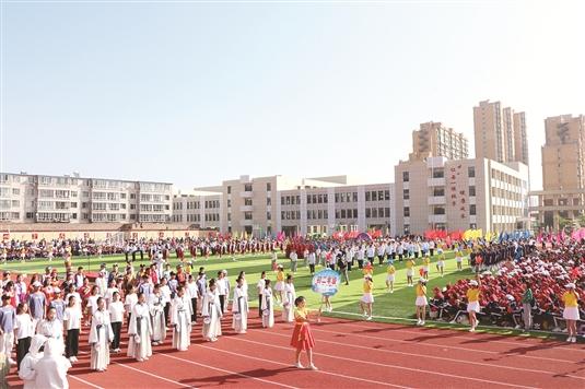 05包二十九中昆北分校舉辦全校秋季運動會.jpg